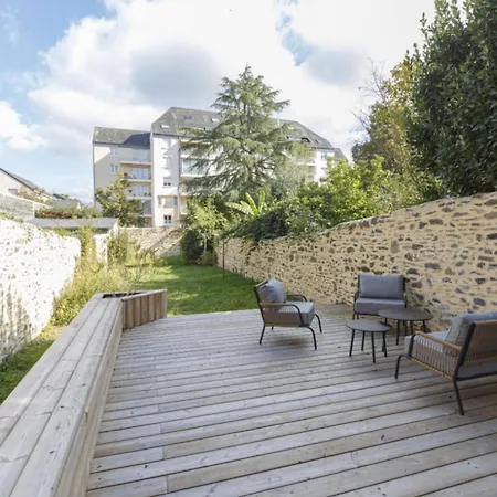 Le Garden Wifi Jardin Gare Apartment Laval  Exterior photo